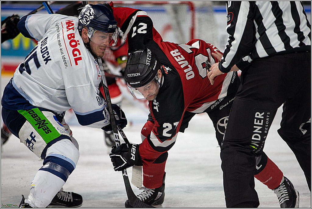 PENNY DEL;  Koelner Haie - Straubing Tigers; Koeln, 11.03.2022